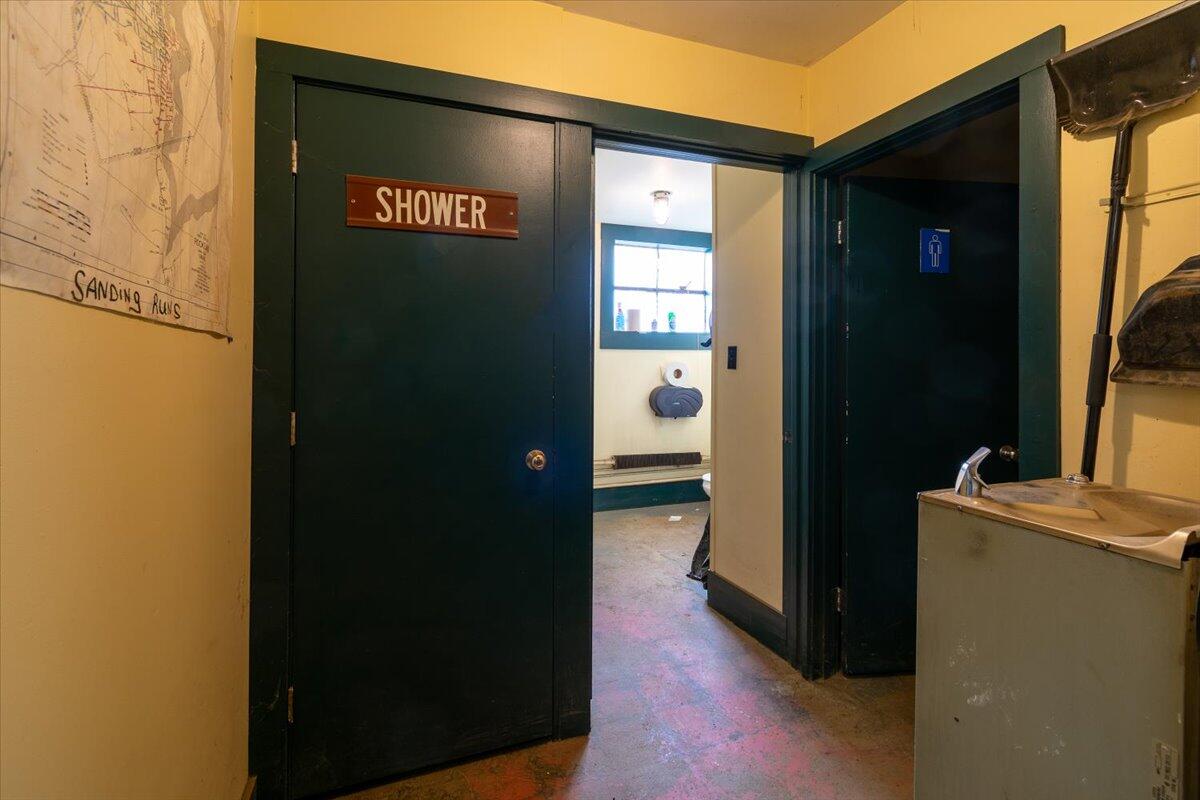 9 Burrows Street Rockland ME 04841