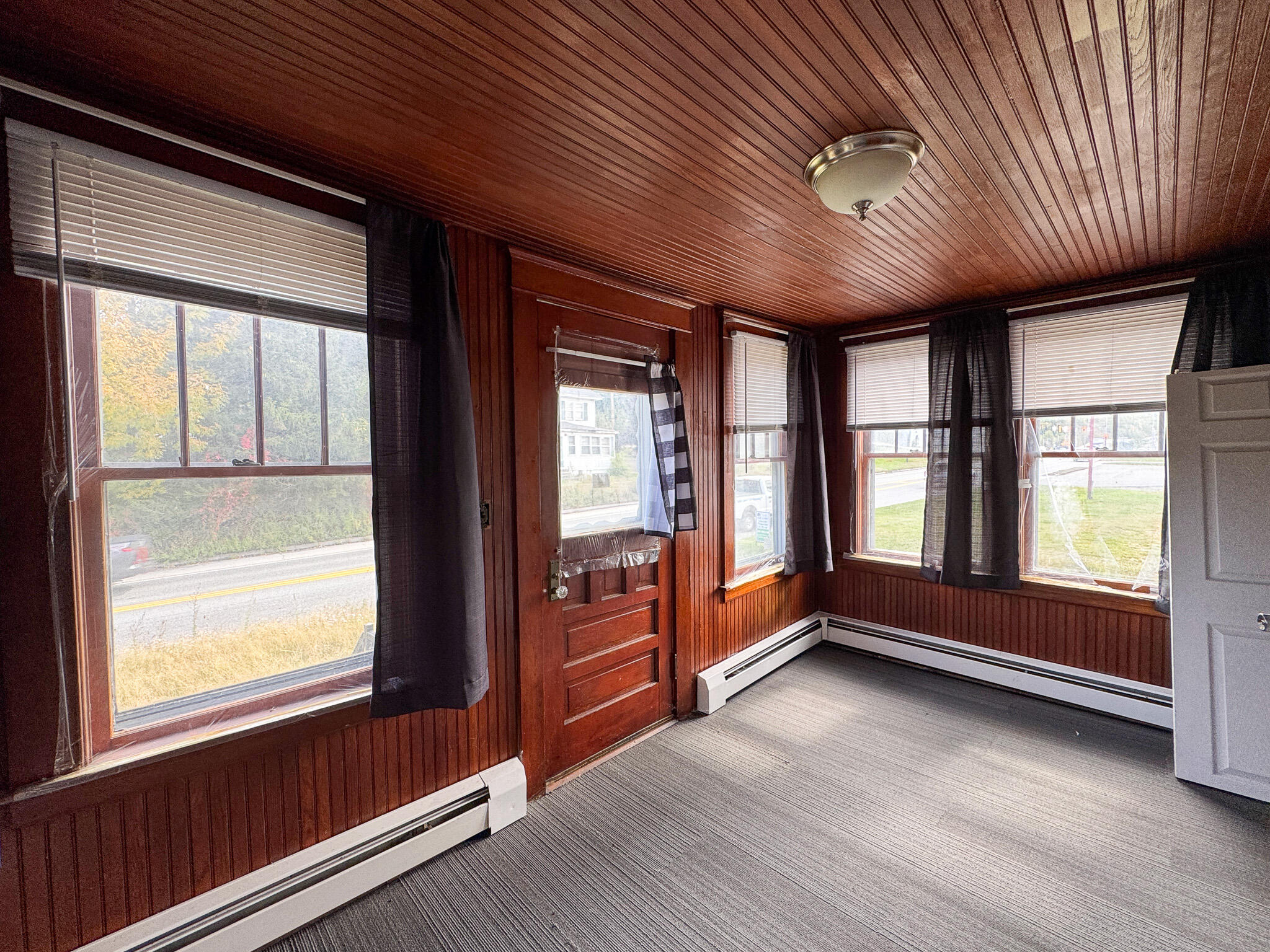 993 Main Road Holden ME 04429