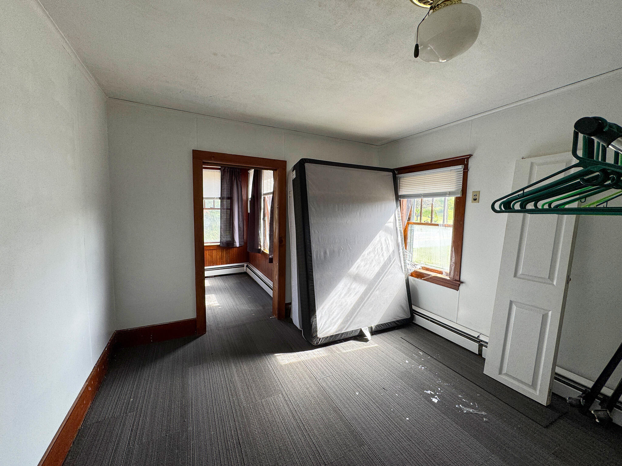 993 Main Road Holden ME 04429