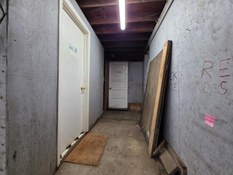 725 Enfield Road Lincoln ME 04457