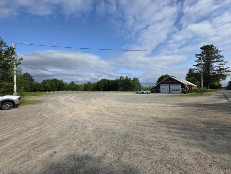 725 Enfield Road Lincoln ME 04457