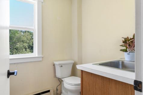 618 West Street Rockport ME 04856