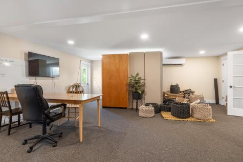 618 West Street Rockport ME 04856