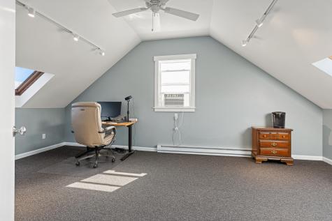 618 West Street Rockport ME 04856