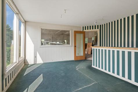 618 West Street Rockport ME 04856