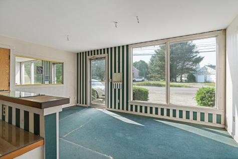 618 West Street Rockport ME 04856