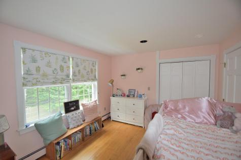 10 Durham Road Freeport ME 04032