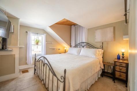 2 River Road York ME 03902