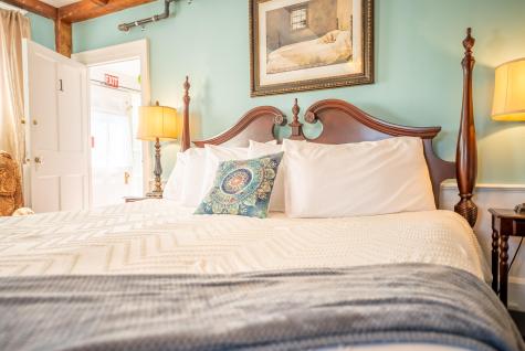 2 River Road York ME 03902