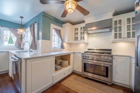 2 River Road York ME 03902