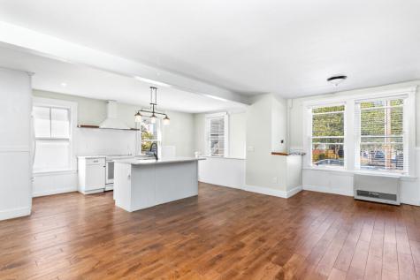 736 Forest Avenue Portland ME 04103