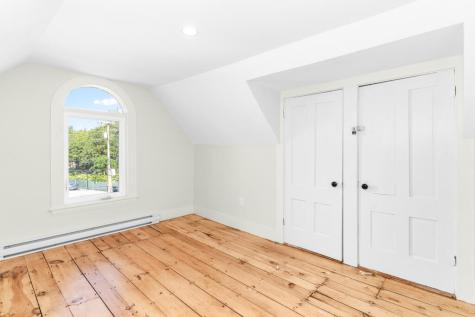 736 Forest Avenue Portland ME 04103