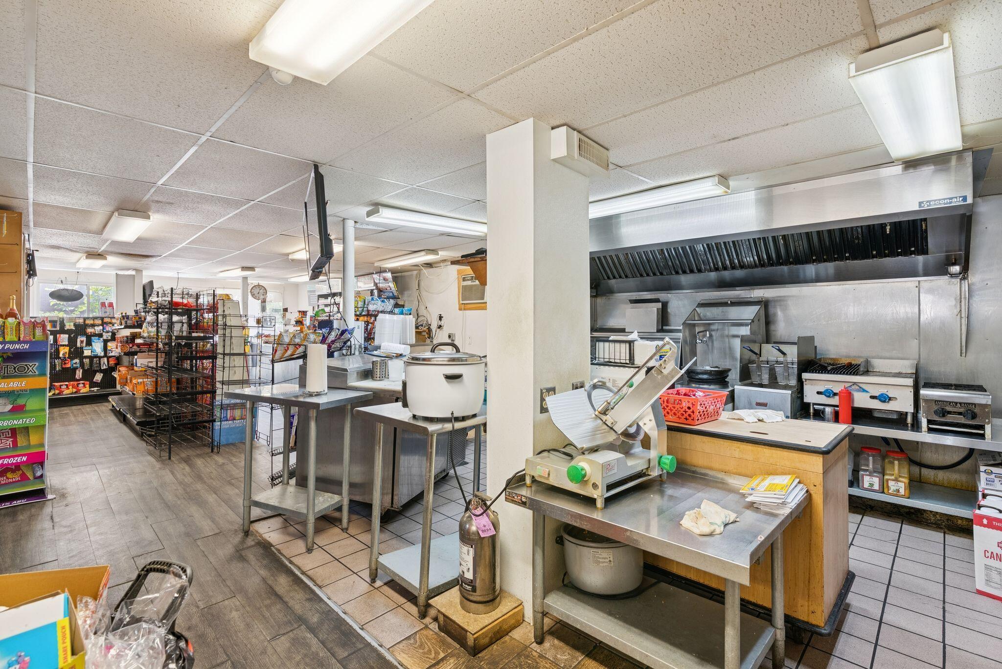 88 Russell Street Lewiston ME 04240