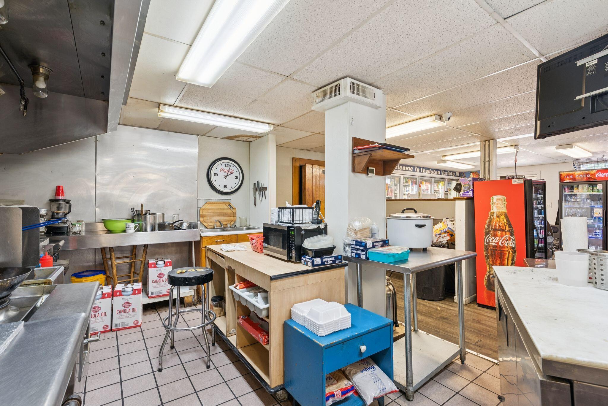 88 Russell Street Lewiston ME 04240