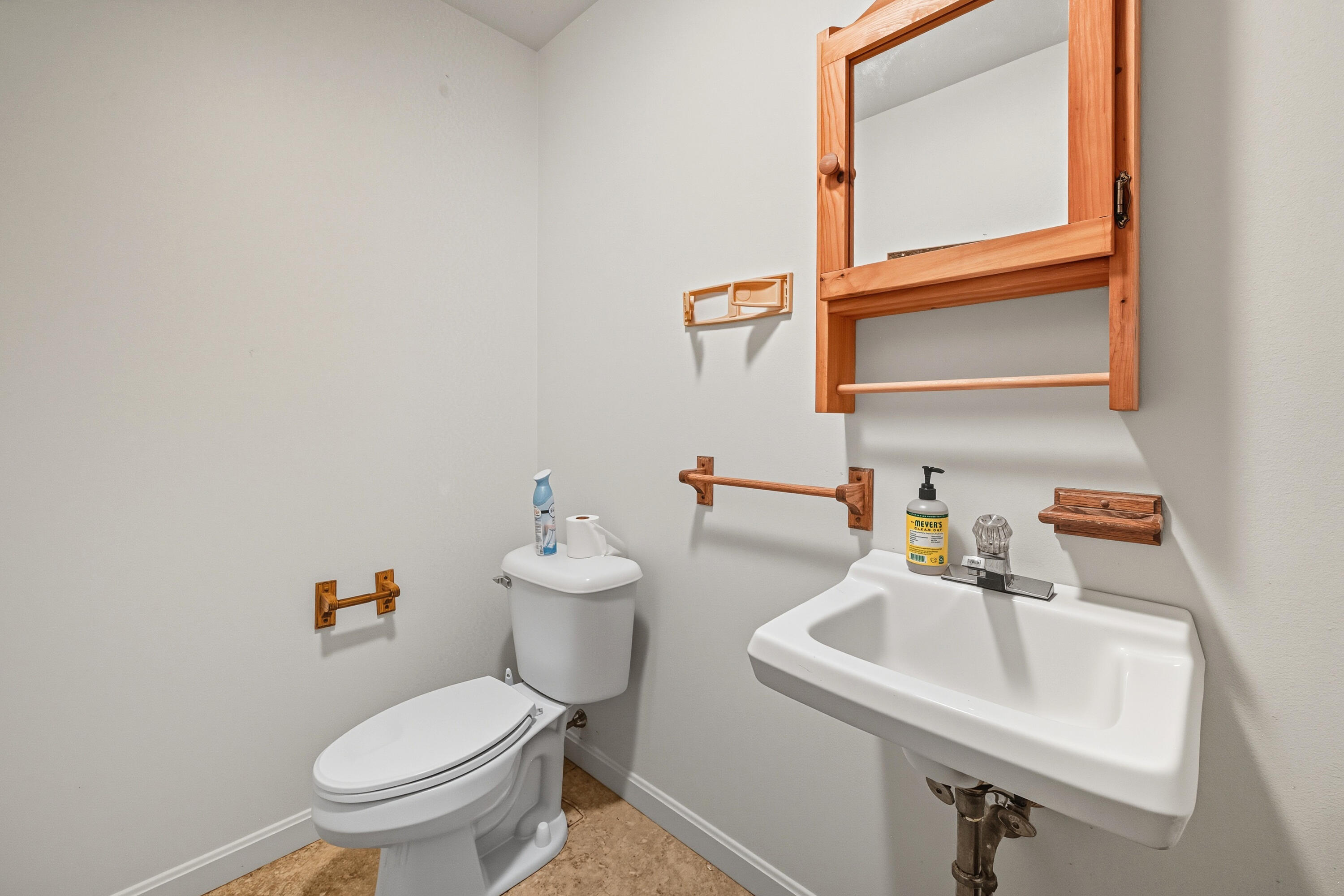 9 Union Street Hallowell ME 04347