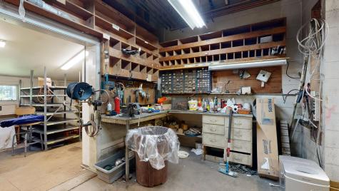 16 Ferry Road Lewiston ME 04240