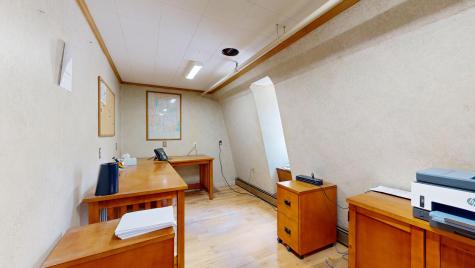 16 Ferry Road Lewiston ME 04240