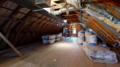 16 Ferry Road Lewiston ME 04240