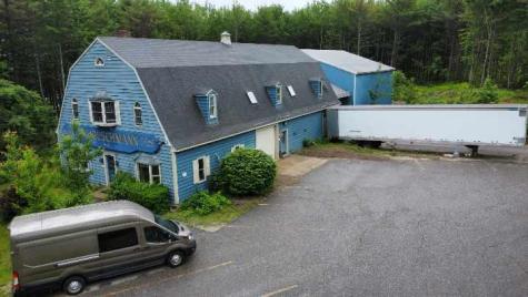 16 Ferry Road Lewiston ME 04240