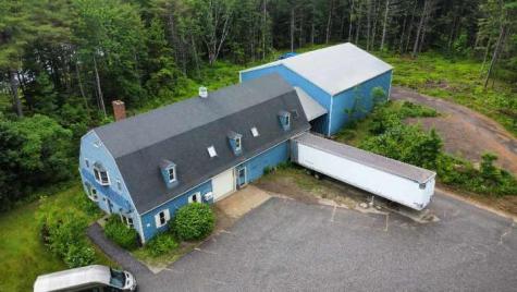 16 Ferry Road Lewiston ME 04240