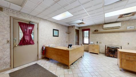 16 Ferry Road Lewiston ME 04240