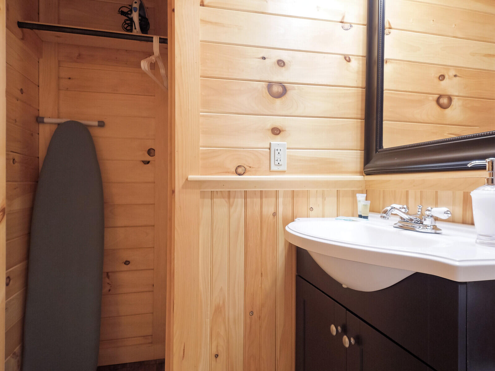 6003 Main Street, Route 201 Parlin Pond Twp ME 04945