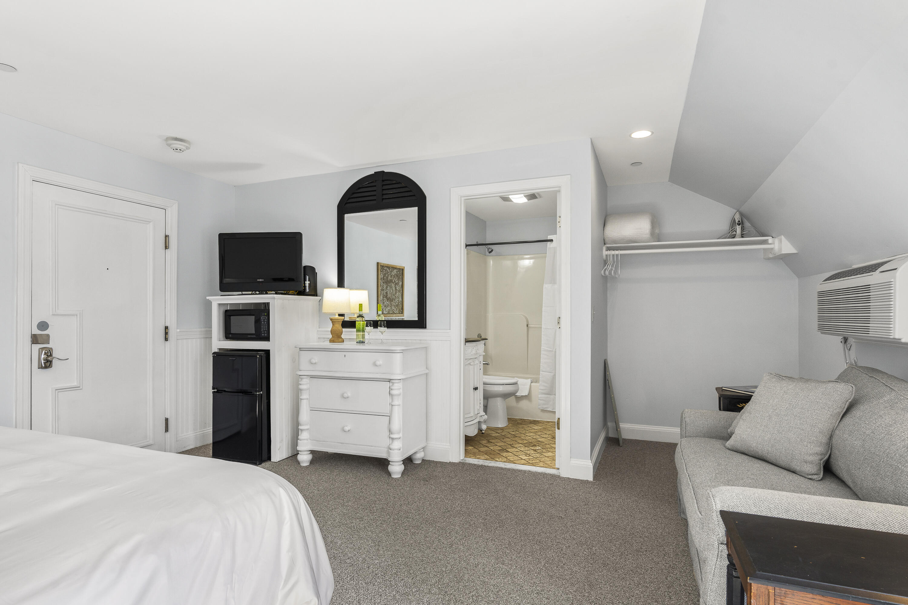 306 Eddy Road Edgecomb ME 04556