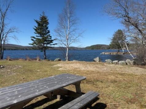 14 Lakeshore Drive Belgrade ME 04917