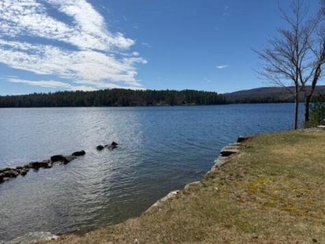 14 Lakeshore Drive Belgrade ME 04917