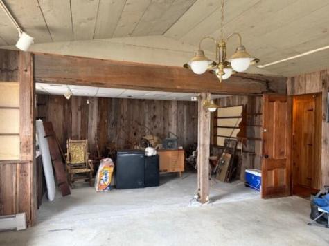 14 Lakeshore Drive Belgrade ME 04917