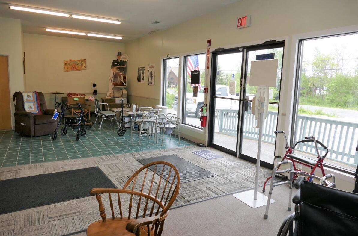 25 Douglas Highway Ellsworth ME 04605