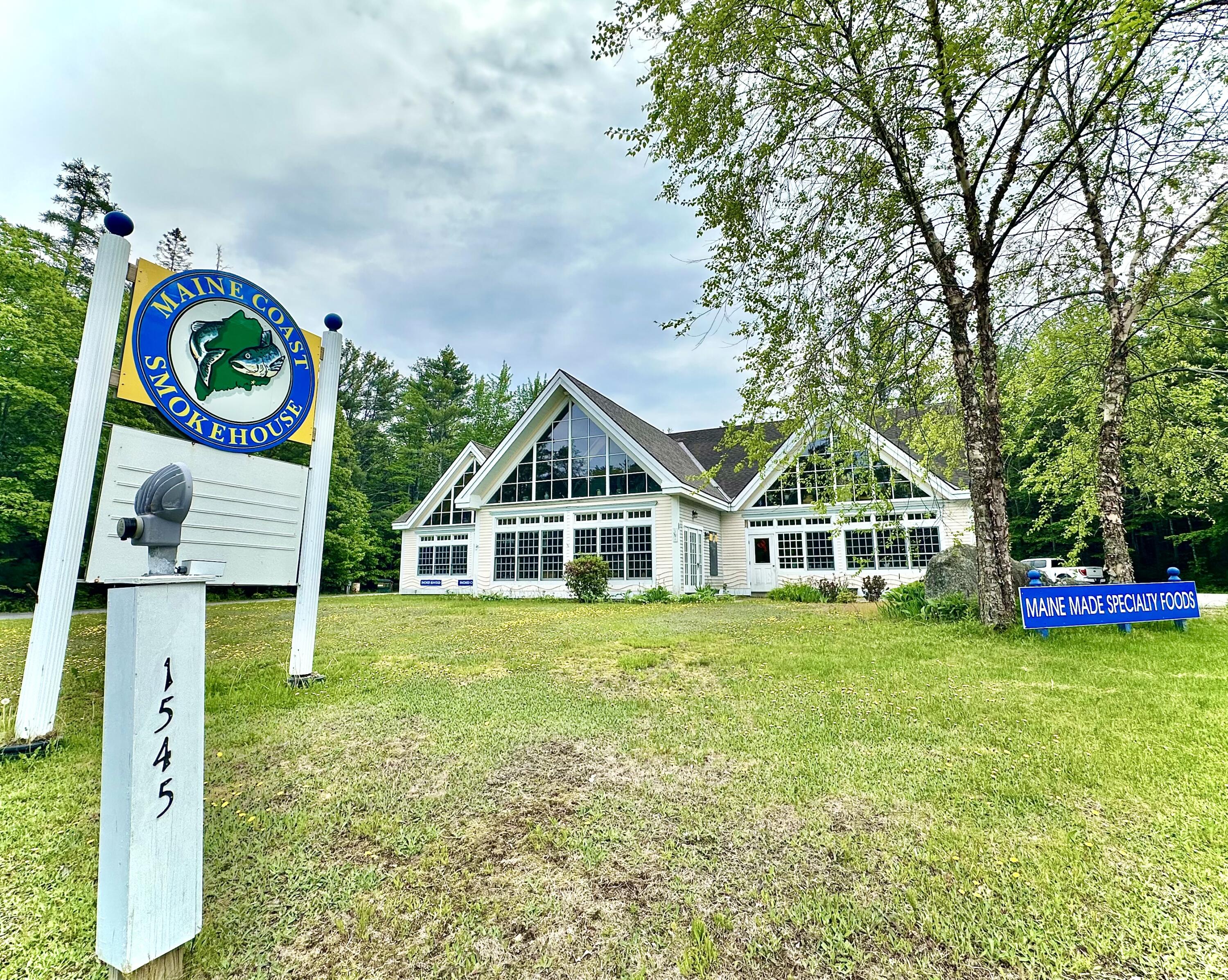 1545 Us-1 Hancock ME 04640