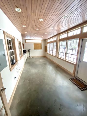 1545 Us-1 Hancock ME 04640