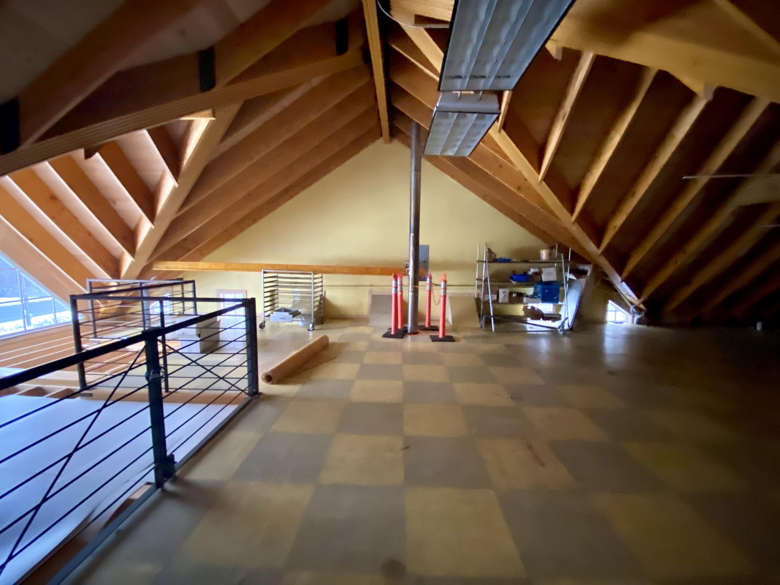 1545 Us-1 Hancock ME 04640