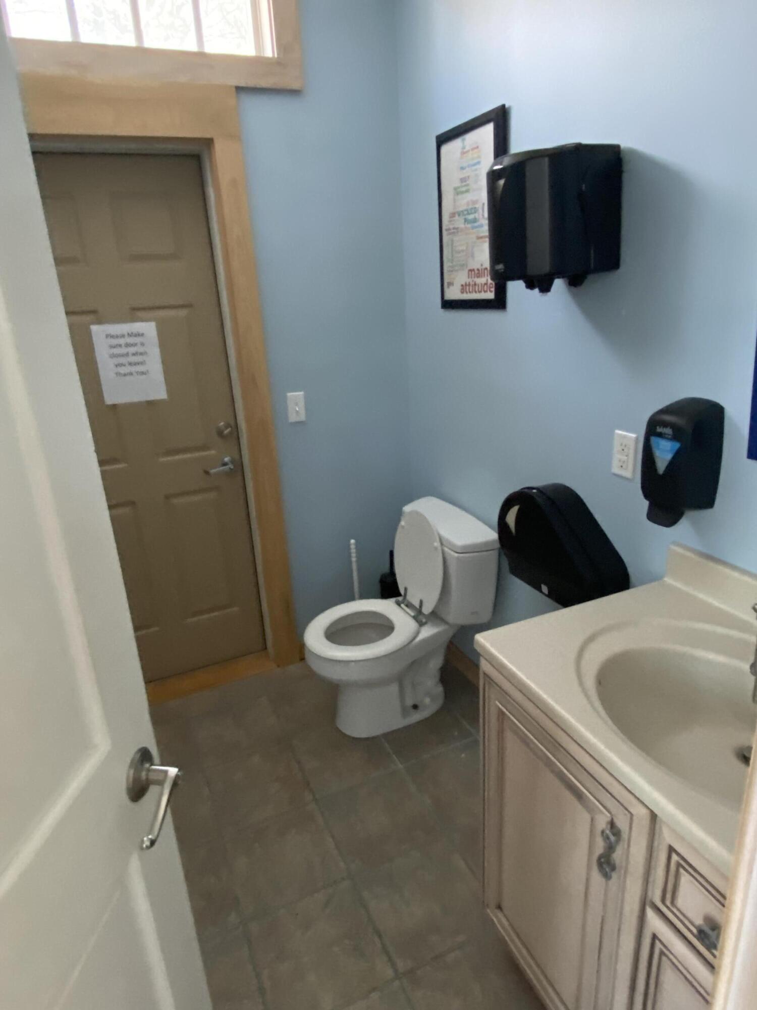 1545 Us-1 Hancock ME 04640