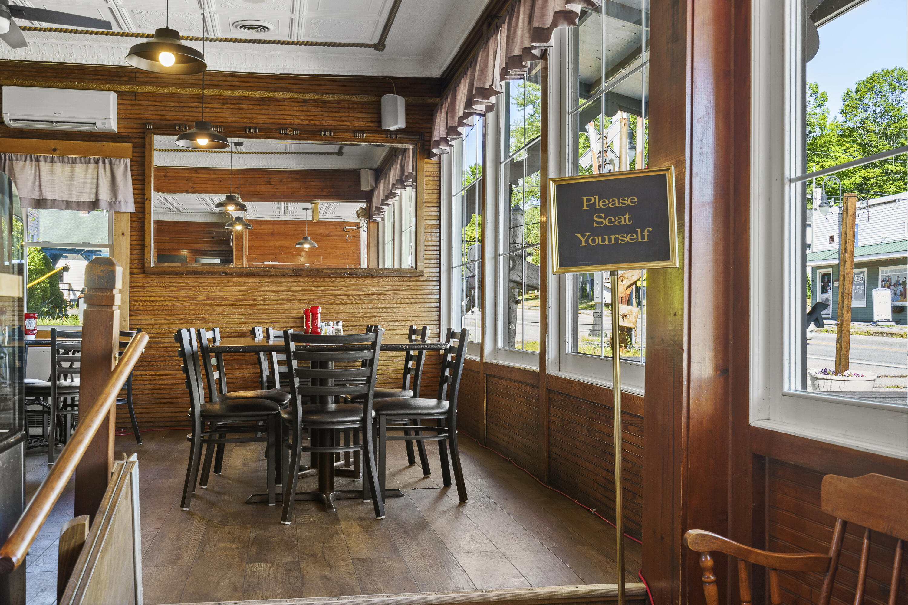 64 Main Street Richmond ME 04357