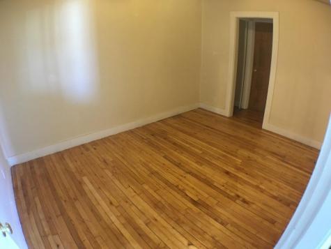 569 Hammond Street Bangor ME 04401