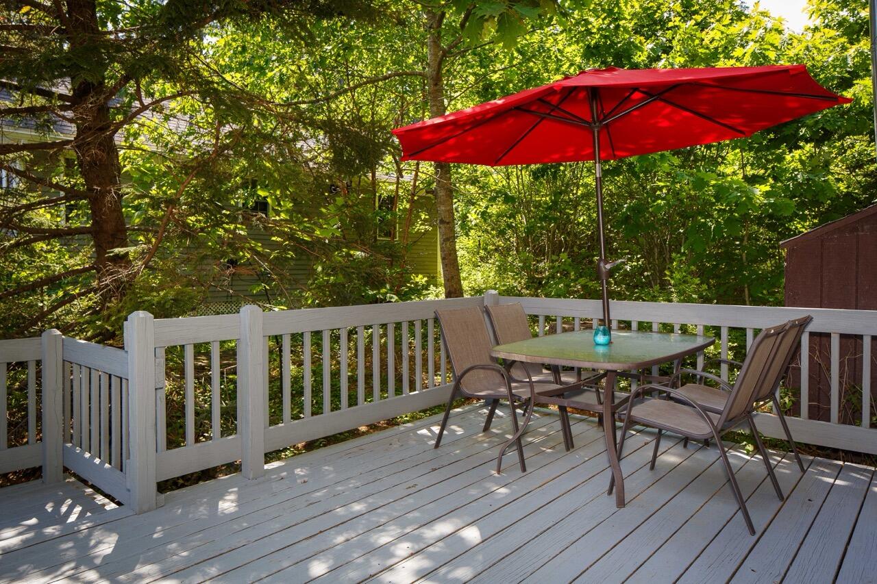 2076 Atlantic Highway Lincolnville ME 04849