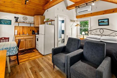 2076 Atlantic Highway Lincolnville ME 04849