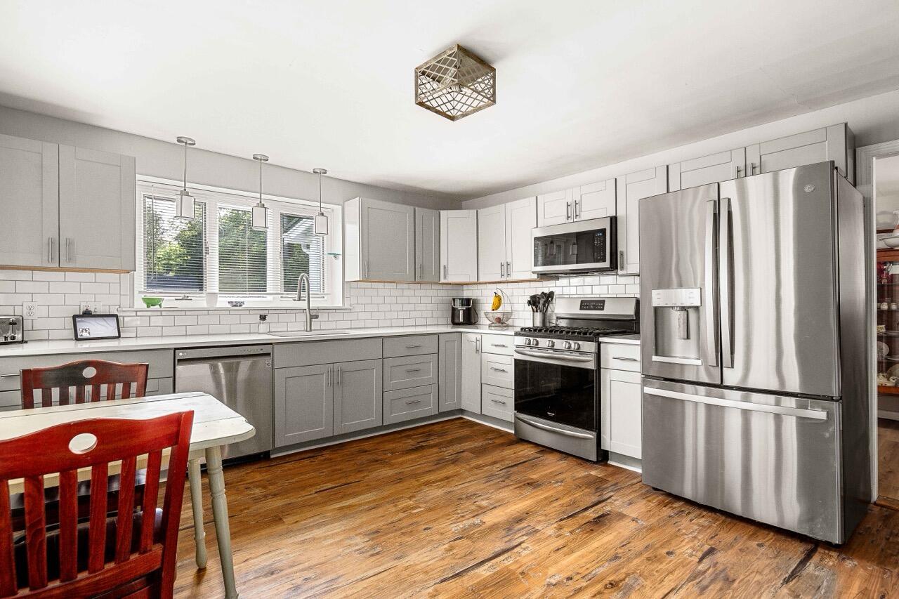 2076 Atlantic Highway Lincolnville ME 04849