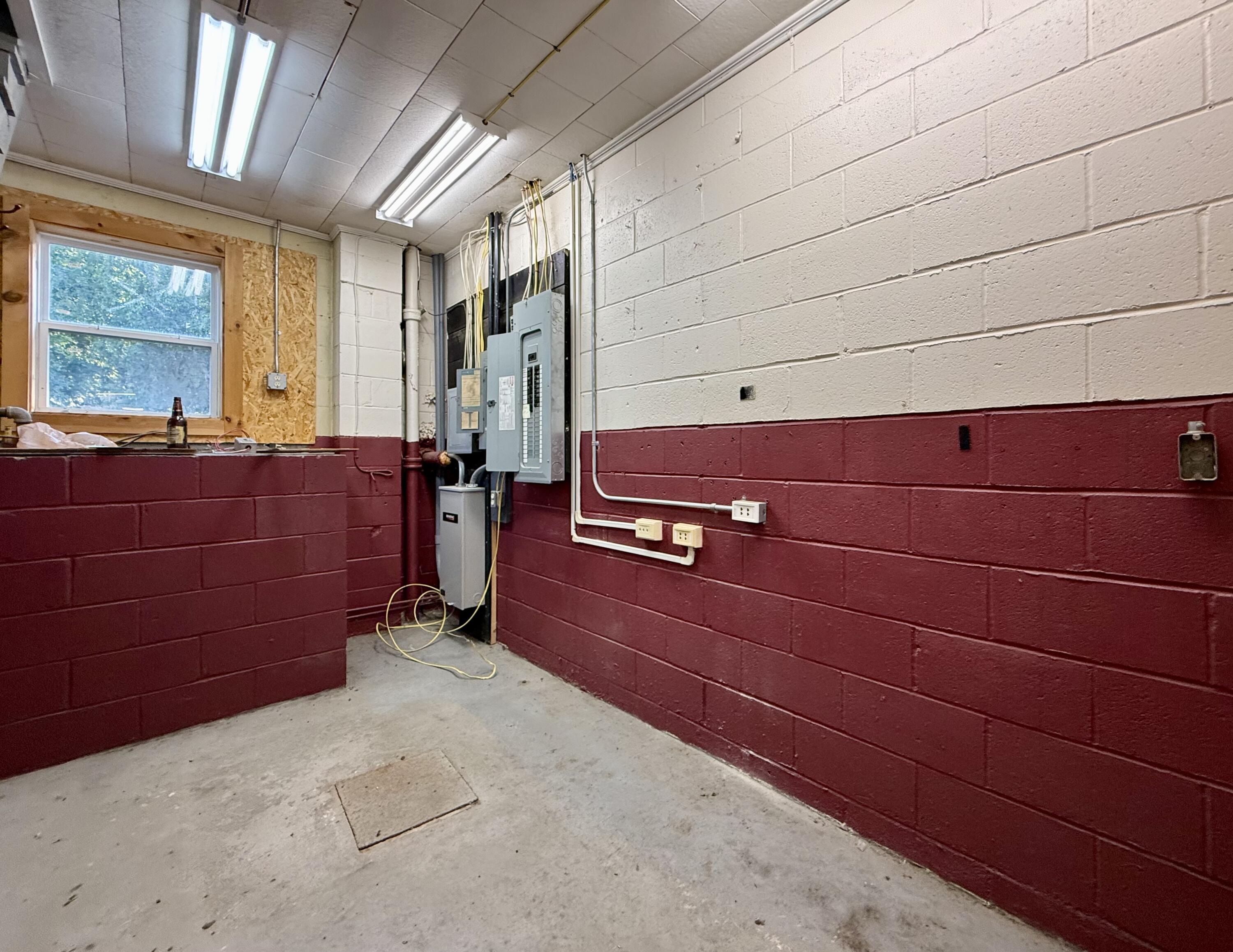 12 Tyler Street Calais ME 04619