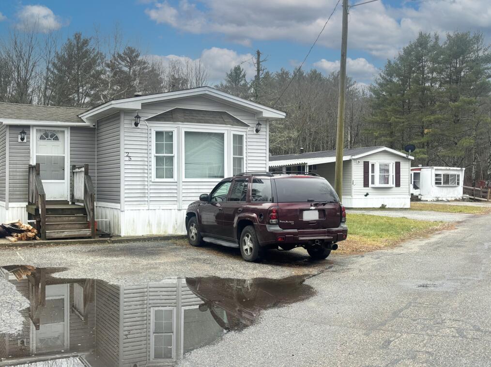 2161 Lisbon Road Lewiston ME 04240