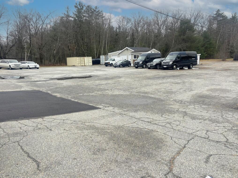 2161 Lisbon Road Lewiston ME 04240