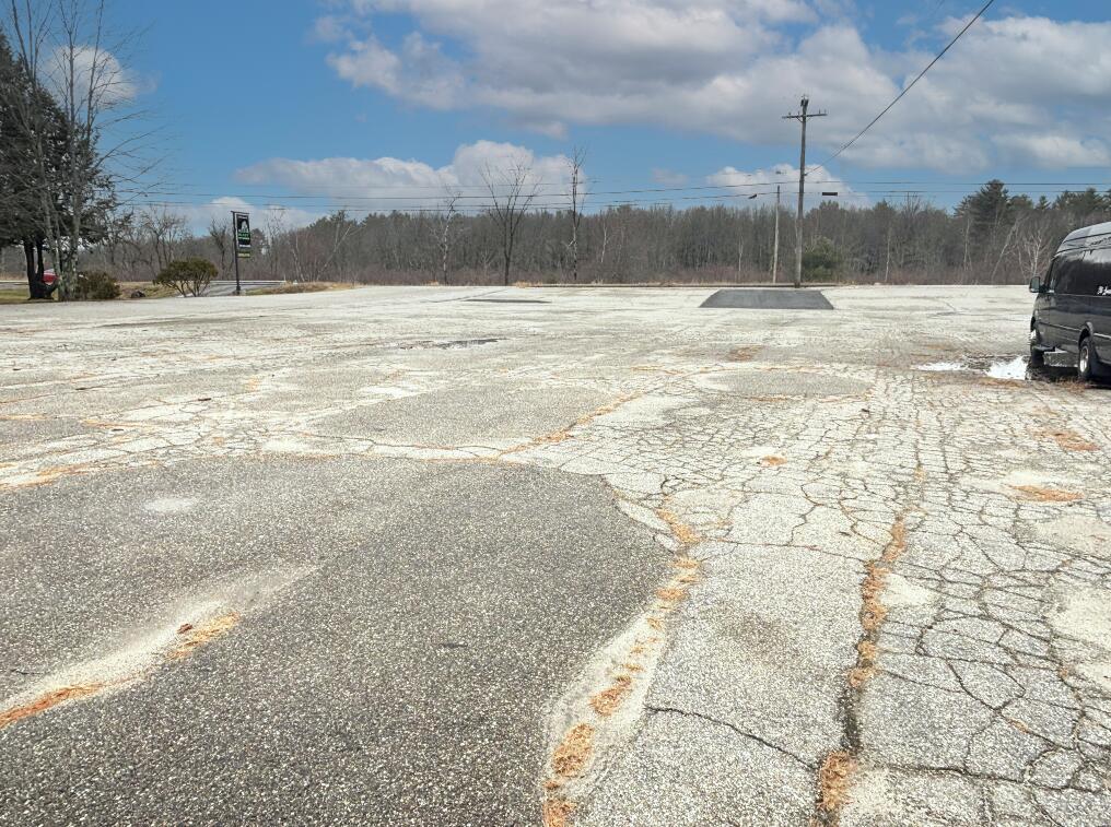 2161 Lisbon Road Lewiston ME 04240