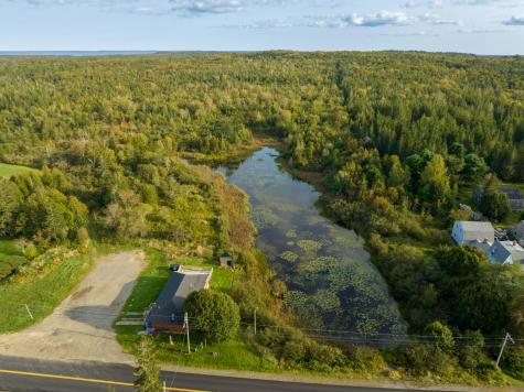 882 County Road Lubec ME 04652