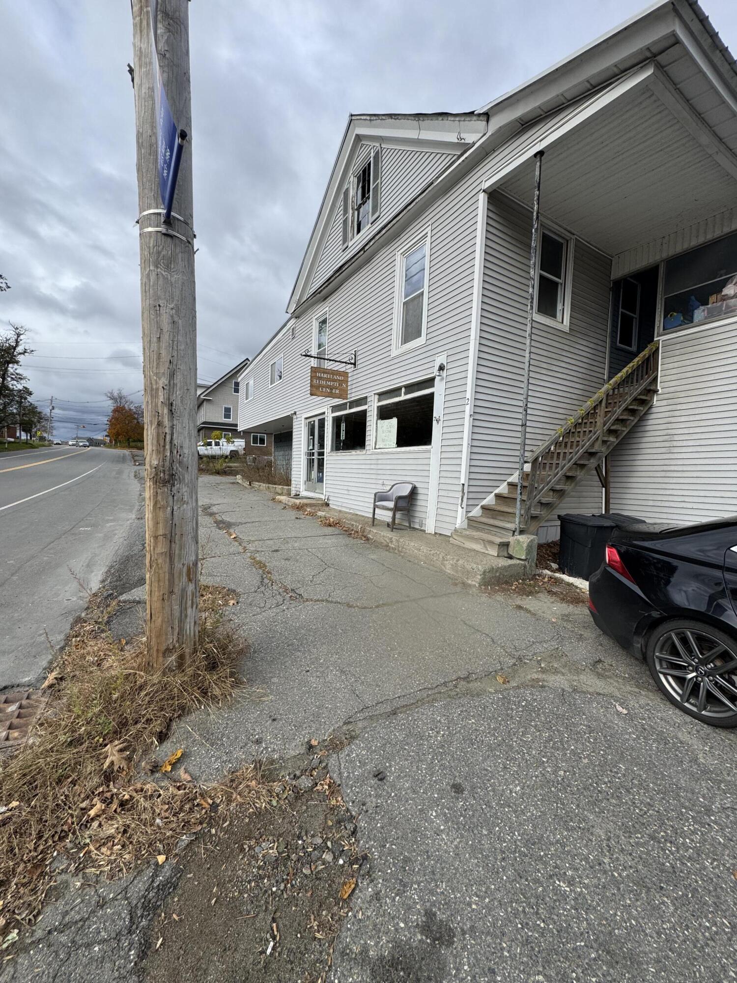 49 Main Street Hartland ME 04943
