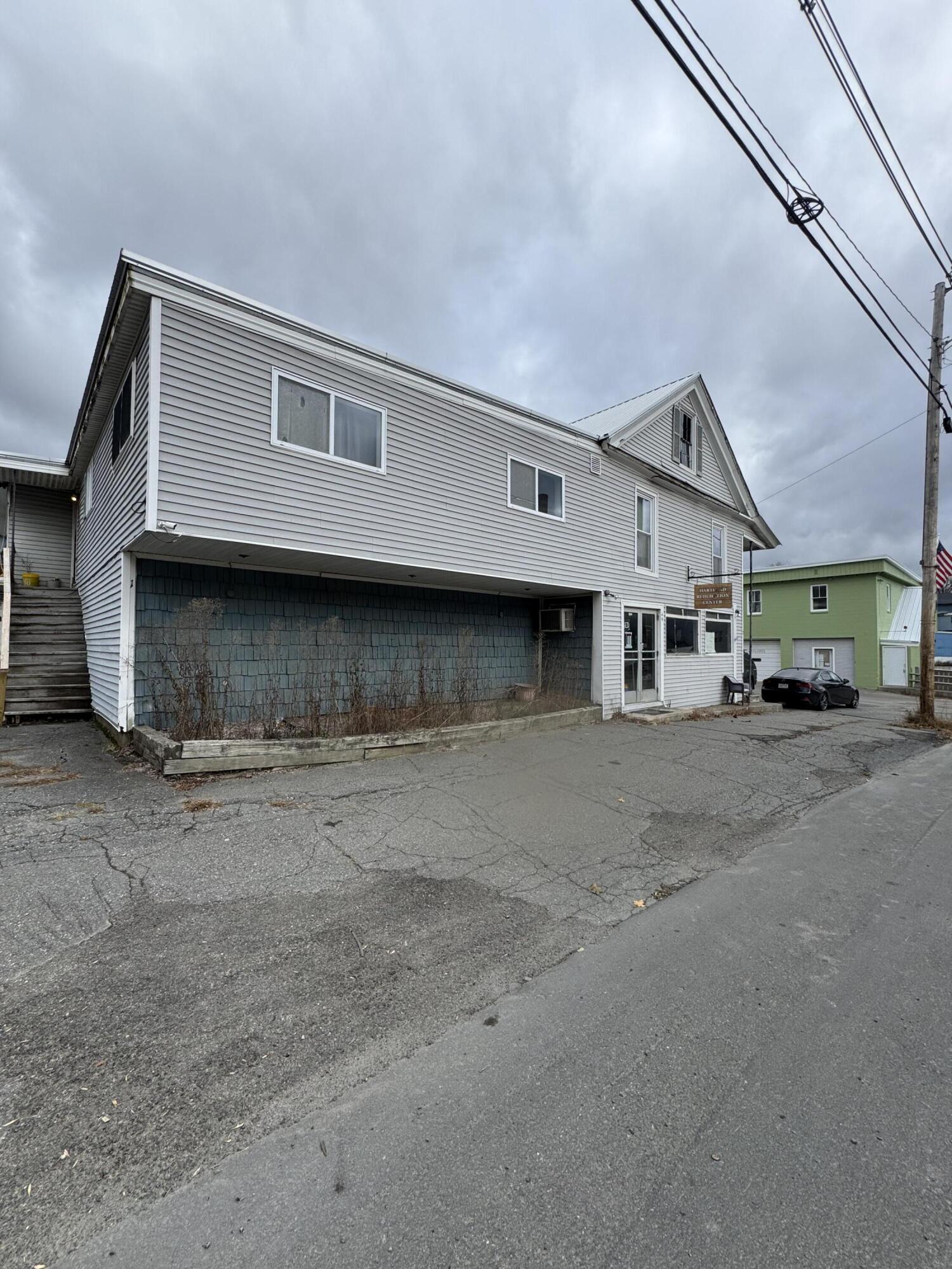 49 Main Street Hartland ME 04943