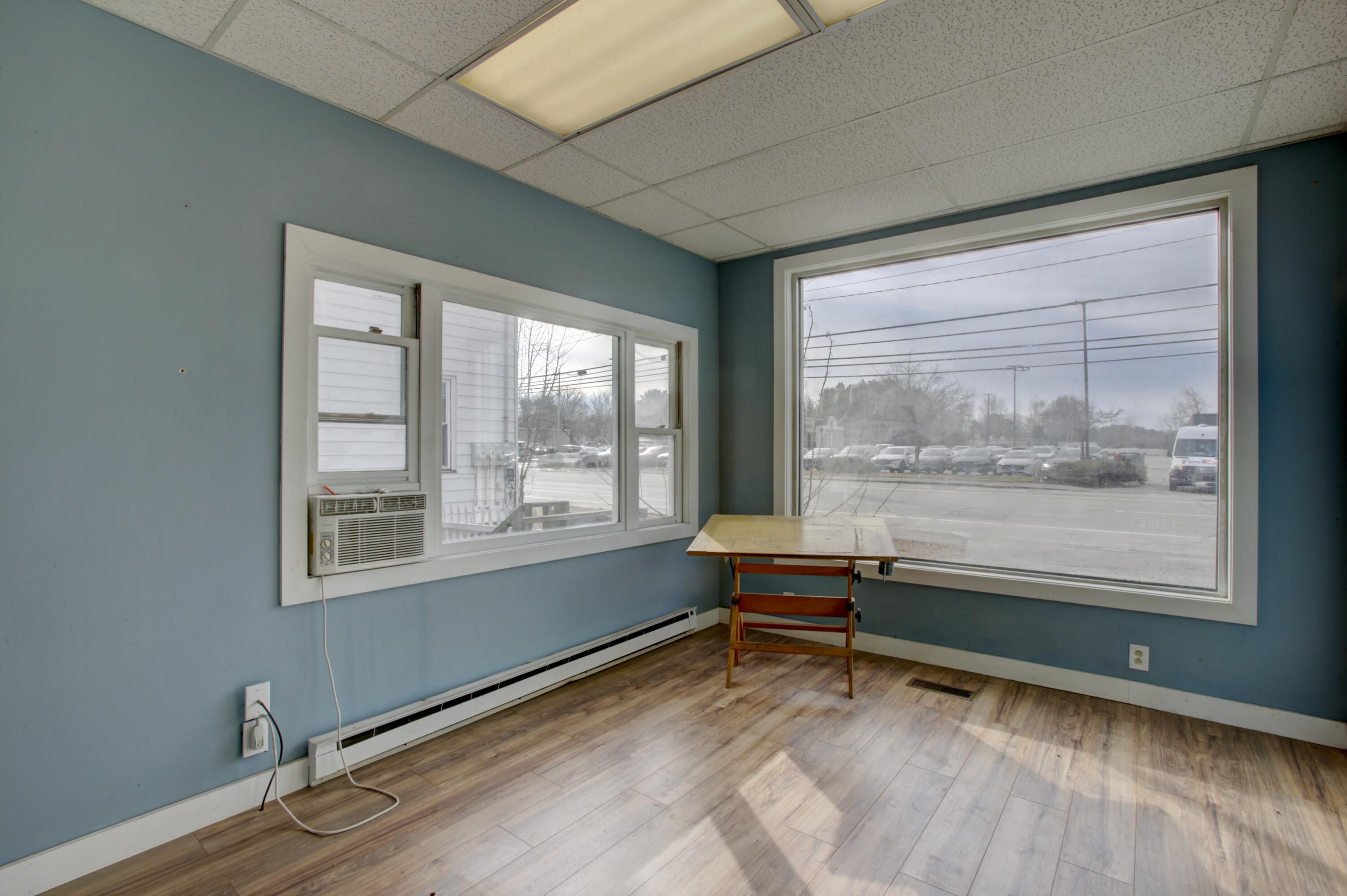 178 Pleasant Street Brunswick ME 04011