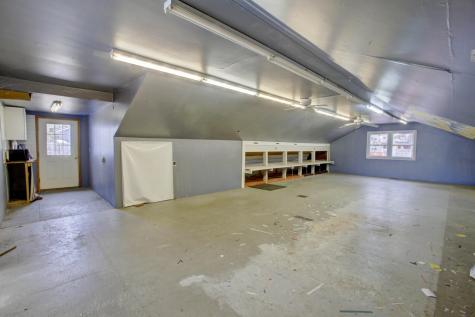 178 Pleasant Street Brunswick ME 04011