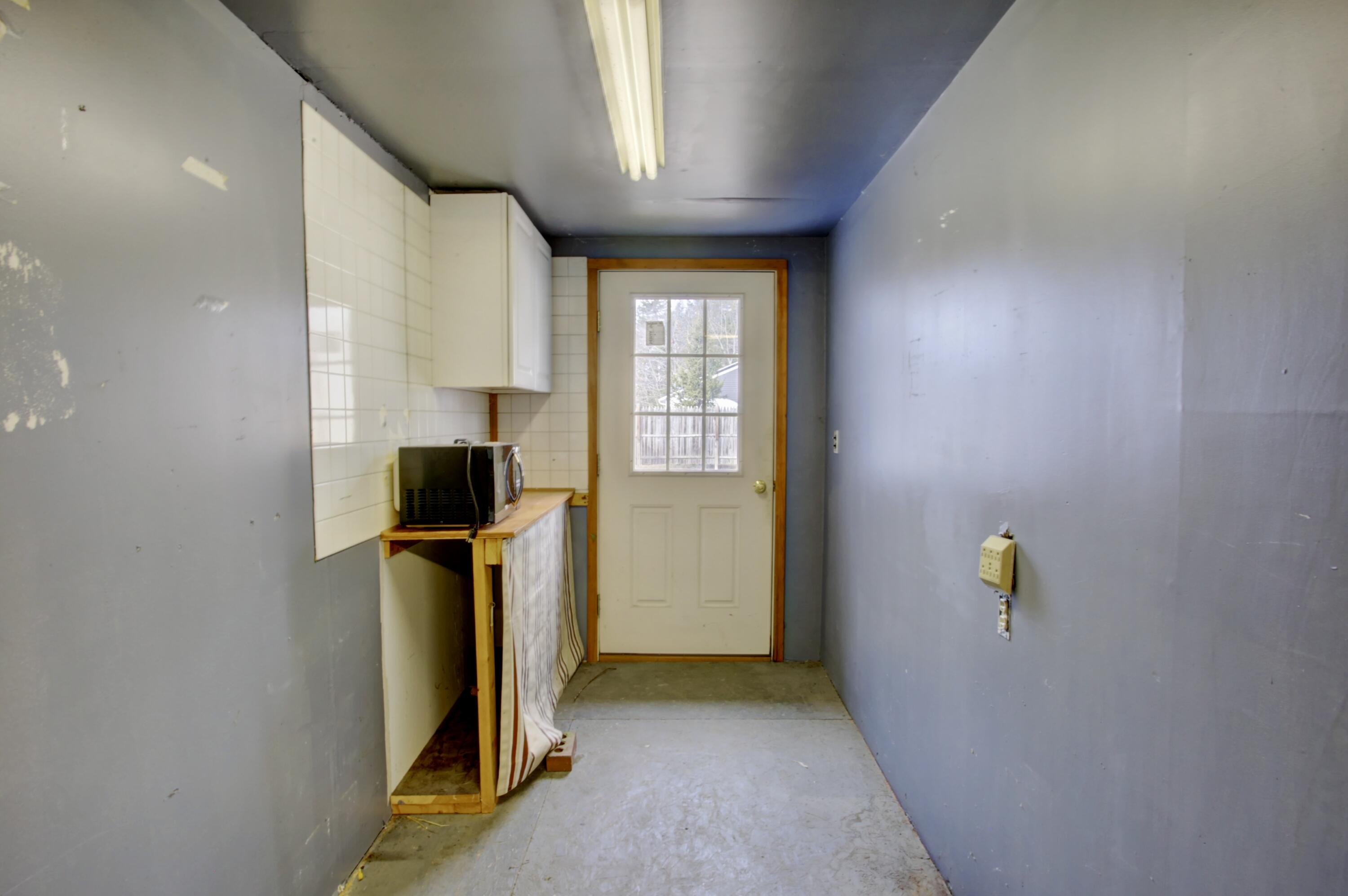 178 Pleasant Street Brunswick ME 04011